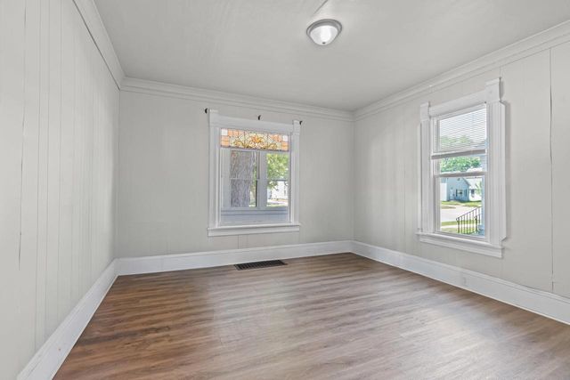 920 WISCONSIN STREET, Oshkosh, WI 54901