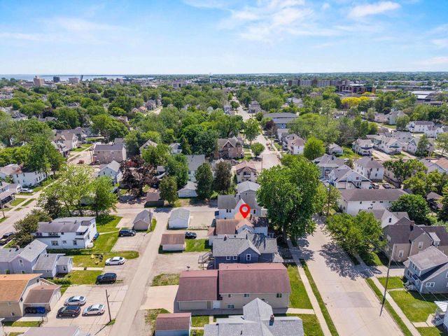 920 WISCONSIN STREET, Oshkosh, WI 54901