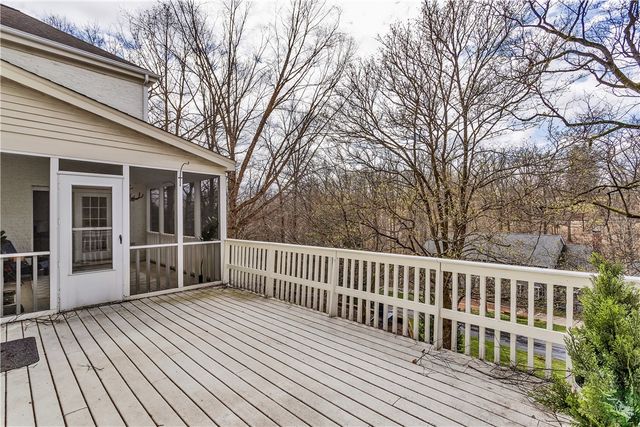 76 Fair Oaks Dr, Fox Chapel, PA 15238