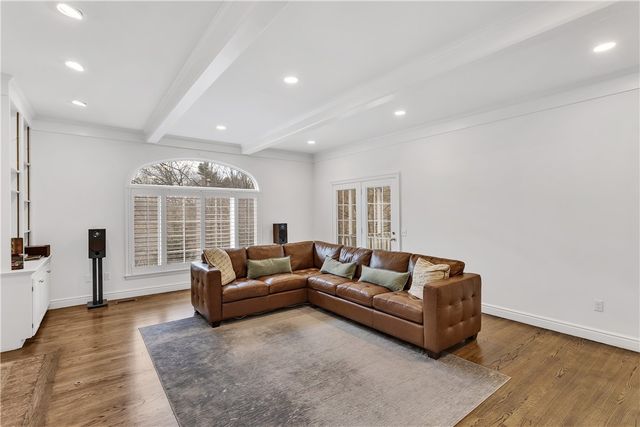 76 Fair Oaks Dr, Fox Chapel, PA 15238