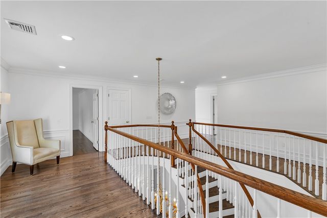 76 Fair Oaks Dr, Fox Chapel, PA 15238