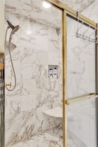 76 Fair Oaks Dr, Fox Chapel, PA 15238