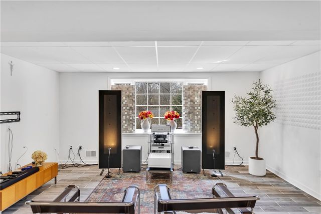 76 Fair Oaks Dr, Fox Chapel, PA 15238