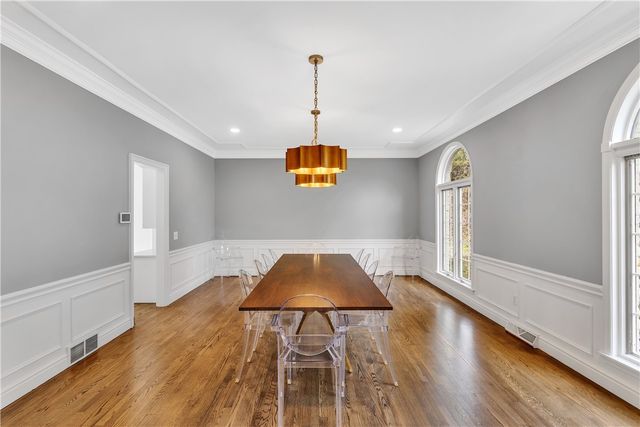 76 Fair Oaks Dr, Fox Chapel, PA 15238