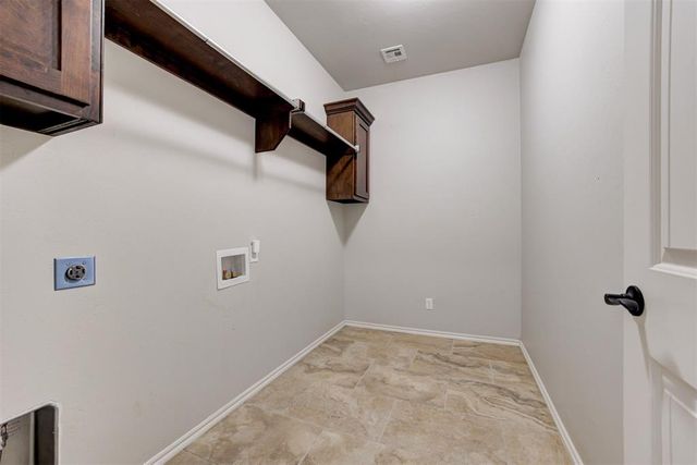 3630 Woodridge Trail, Edmond, OK 73034