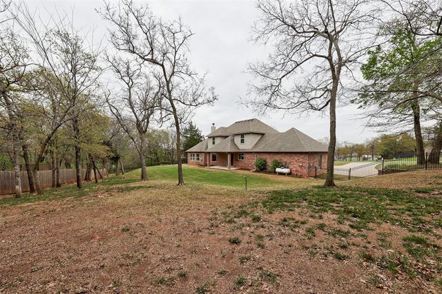 3630 Woodridge Trail, Edmond, OK 73034