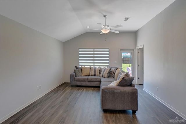 14221 Chalk Ridge Drive, Mcallen, TX 78504