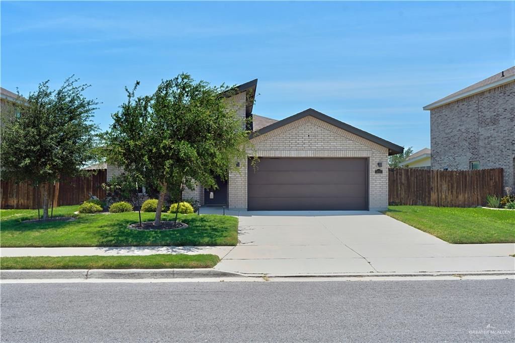 14221 Chalk Ridge Drive, Mcallen, TX 78504