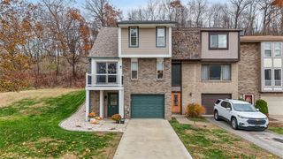 200 Timber Dr, Trafford, PA 15085
