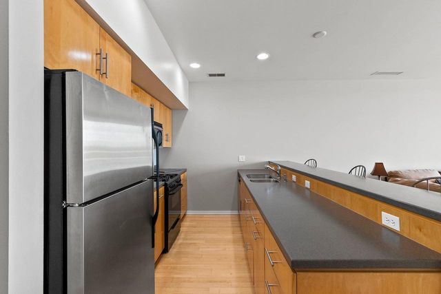 101 CHERRY STREET #208, Green Bay, WI 54301