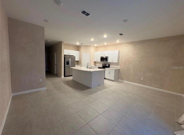 4840 REVOLUTIONARY WAY, St Cloud, FL 34769