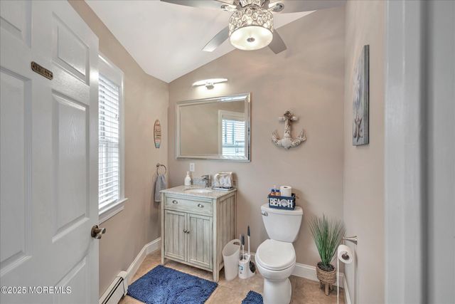 424 E Longport Avenue, Ocean Gate, NJ 08740