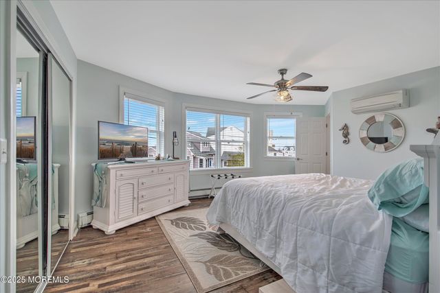 424 E Longport Avenue, Ocean Gate, NJ 08740