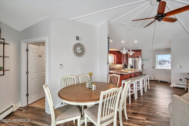 424 E Longport Avenue, Ocean Gate, NJ 08740