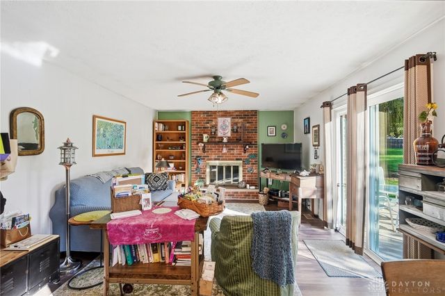 4250 Willow Creek Drive, Dayton, OH 45415