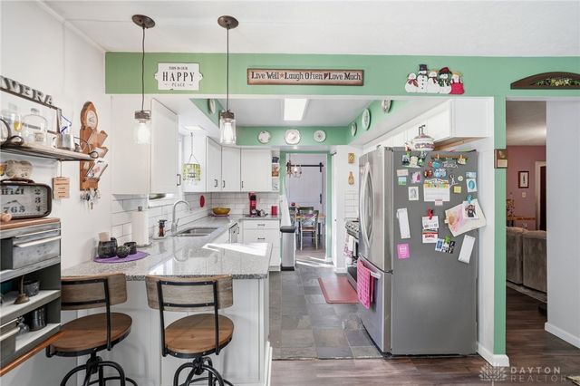 4250 Willow Creek Drive, Dayton, OH 45415