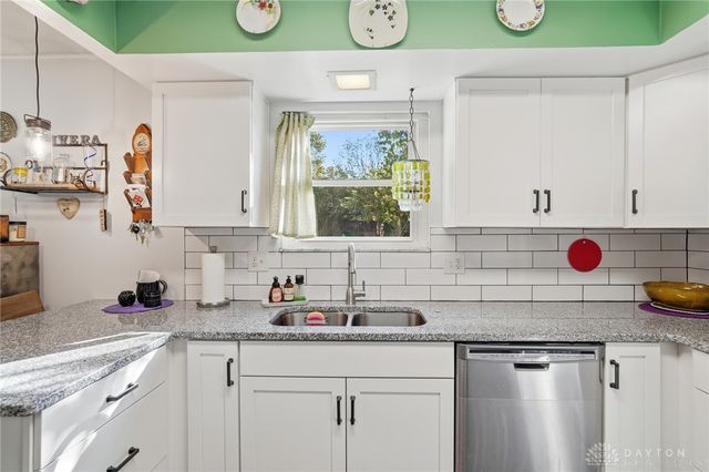 4250 Willow Creek Drive, Dayton, OH 45415