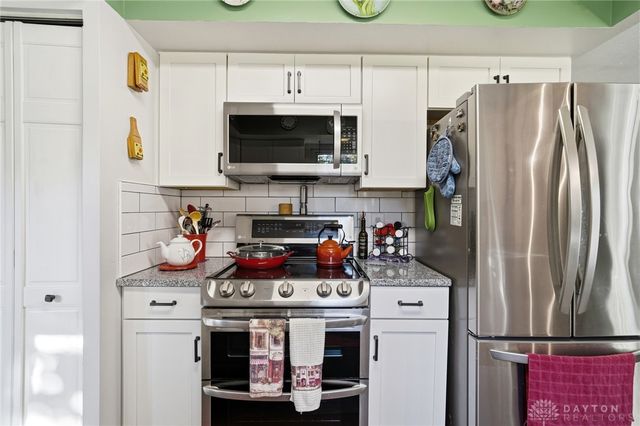 4250 Willow Creek Drive, Dayton, OH 45415