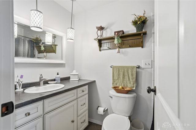 4250 Willow Creek Drive, Dayton, OH 45415