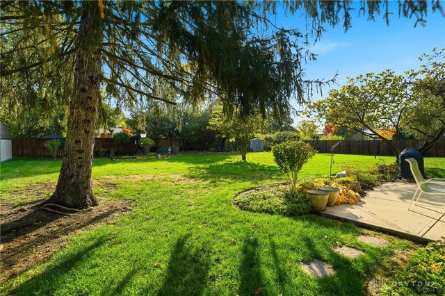 4250 Willow Creek Drive, Dayton, OH 45415