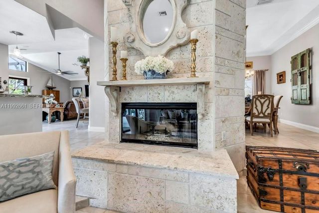 343 Coconut Cir, Weston, FL 33326