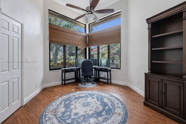 343 Coconut Cir, Weston, FL 33326