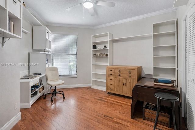 343 Coconut Cir, Weston, FL 33326