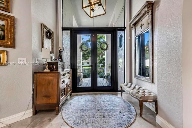 343 Coconut Cir, Weston, FL 33326