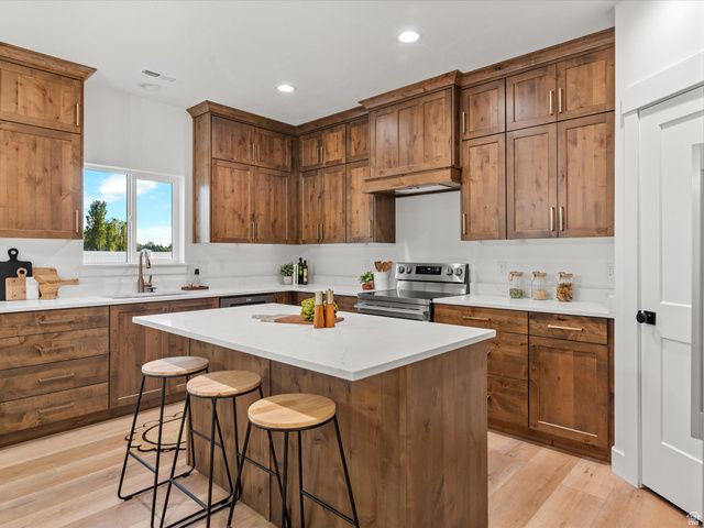 1267 W 2350 S, Perry, UT 84302