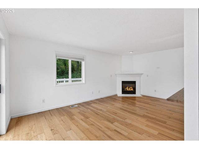 6065 Sw TAYLOR St, Portland, OR 97221