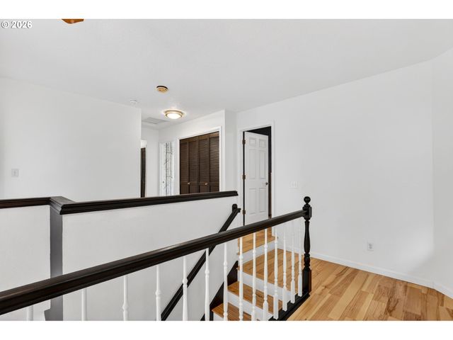 6065 Sw TAYLOR St, Portland, OR 97221