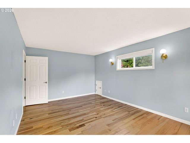 6065 Sw TAYLOR St, Portland, OR 97221