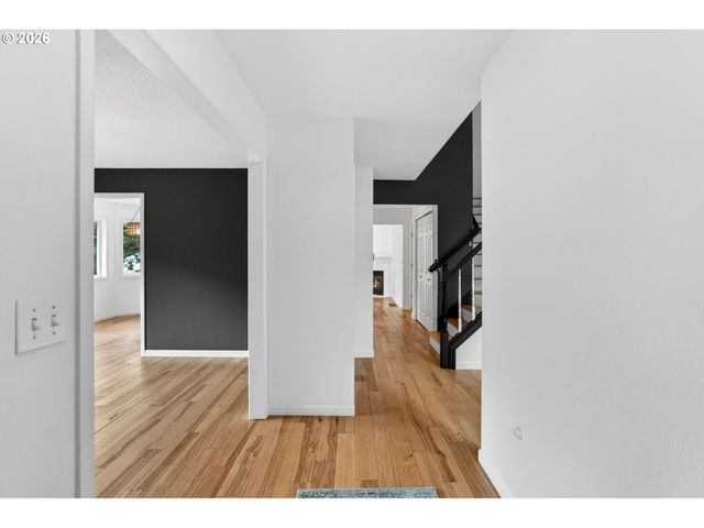 6065 Sw TAYLOR St, Portland, OR 97221