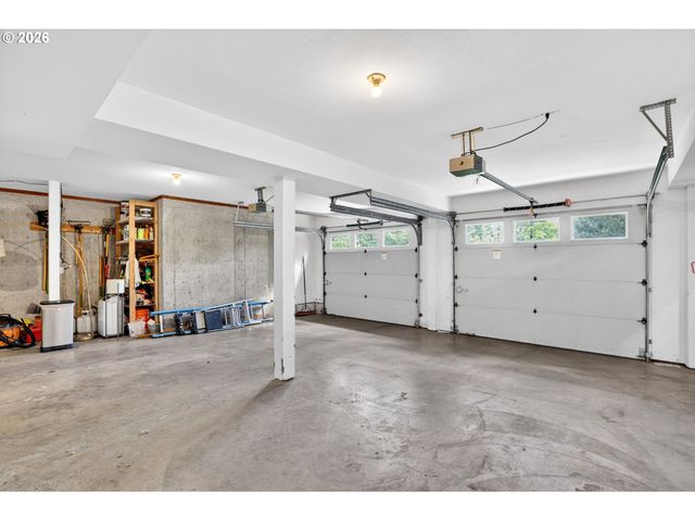 6065 Sw TAYLOR St, Portland, OR 97221