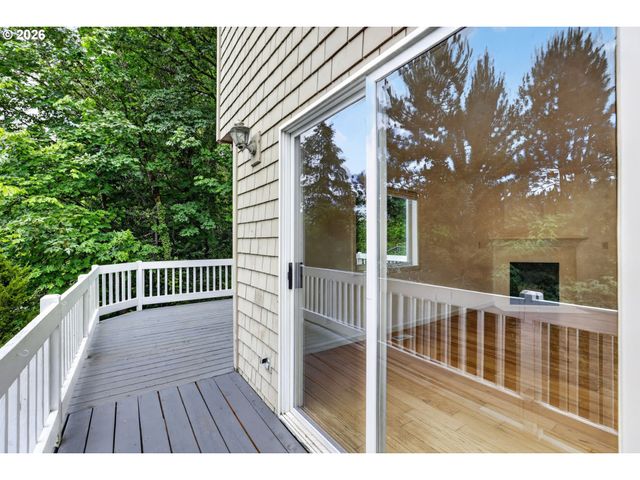 6065 Sw TAYLOR St, Portland, OR 97221