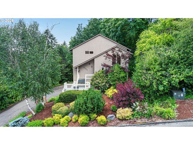 6065 Sw TAYLOR St, Portland, OR 97221