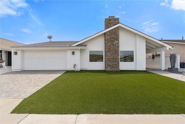 941 Jasmine Circle, Costa Mesa, CA 92626