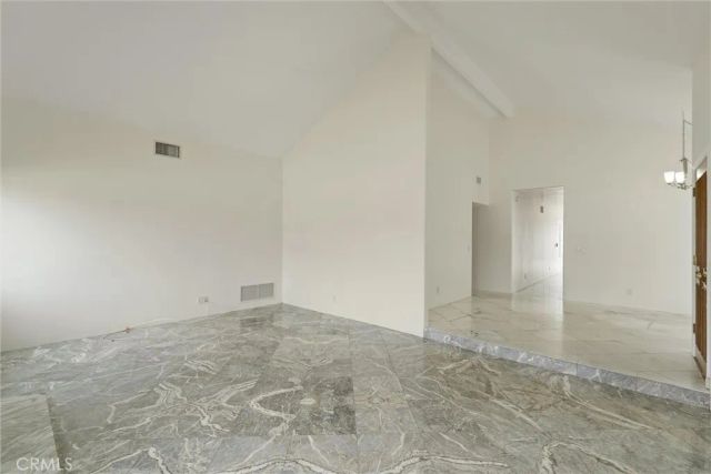 941 Jasmine Circle, Costa Mesa, CA 92626
