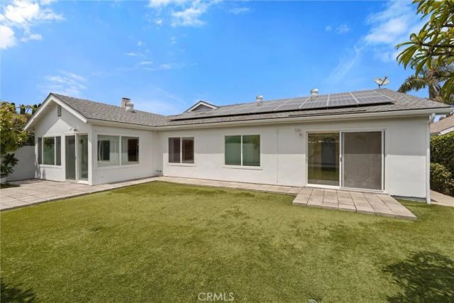 941 Jasmine Circle, Costa Mesa, CA 92626