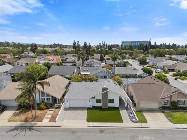 941 Jasmine Circle, Costa Mesa, CA 92626