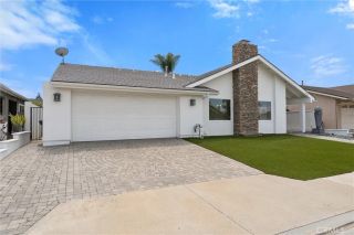 941 Jasmine Circle, Costa Mesa, CA 92626