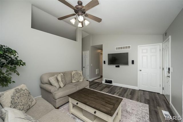 50 Chip Drive, O'fallon, MO 63366