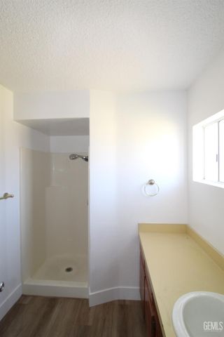 220 Galaxy, Bakersfield, CA 93308