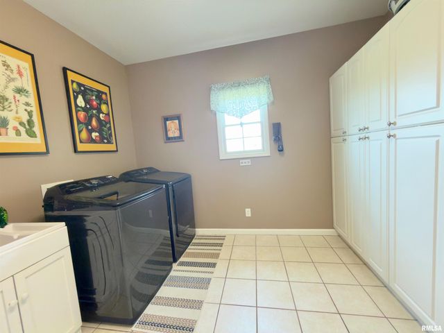 3501 N 72ND Road, Quincy, IL 62305