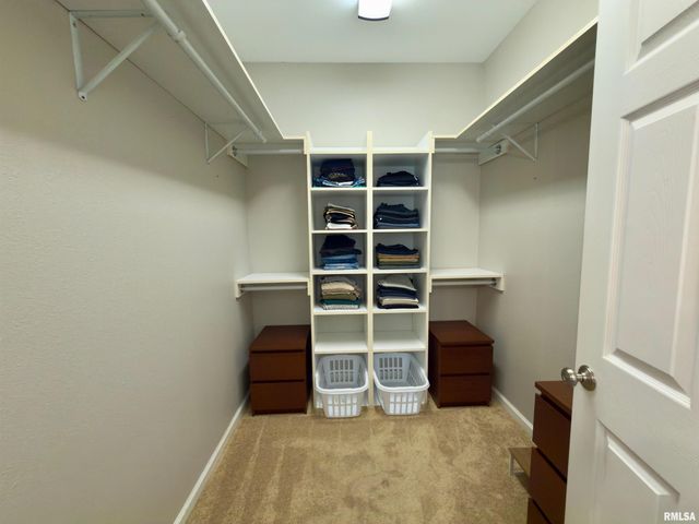 3501 N 72ND Road, Quincy, IL 62305