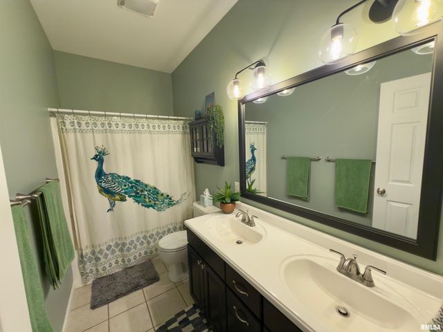 3501 N 72ND Road, Quincy, IL 62305