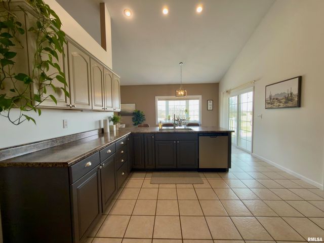 3501 N 72ND Road, Quincy, IL 62305