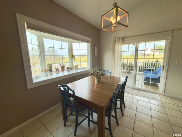 3501 N 72ND Road, Quincy, IL 62305