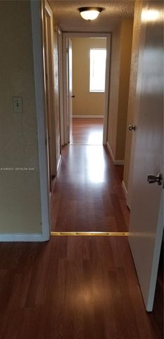 5975 NW 25th St, Sunrise, FL 33313