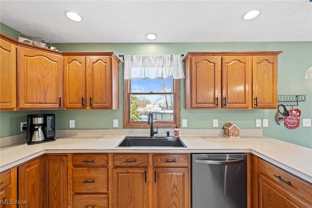 496 Still Water Boulevard, Elyria, OH 44035